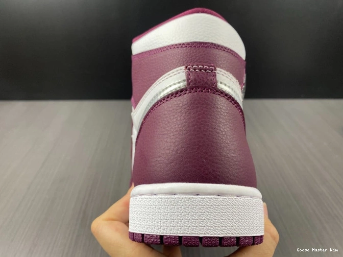 Jordan Air 1 OG High 555088-611 Bordeaux 0530